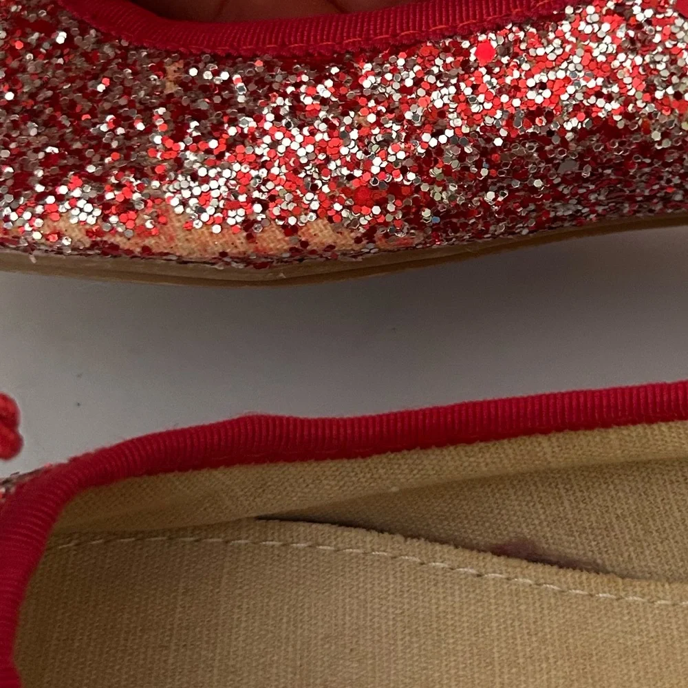 Crewcuts Girls red trimmed sparkly ballet flats. Size 4Y.
